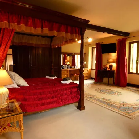 Chateau Des Mautors