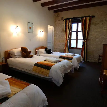 Chateau Des Mautors Bed & Breakfast Saint-Colomb-de-Lauzun