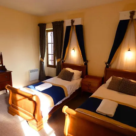 Bed & Breakfast Chateau Des Mautors